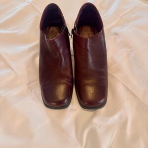 Chadwicks Women’s Leather Ankle Boots Size 9M Burgundy Wine Block Heel Booties